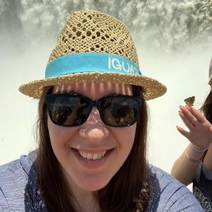 Meet your Posher, Sara